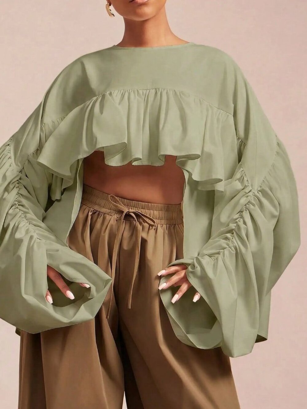 Green Casual Women's Asymmetrical Ruffle Flare-Sleeve Round-Neck Peplum Top - Picture 3 of 5